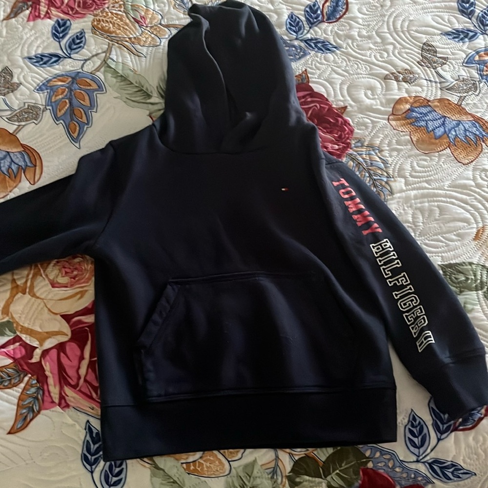 Navy blue Tommy Hilfiger hoodie